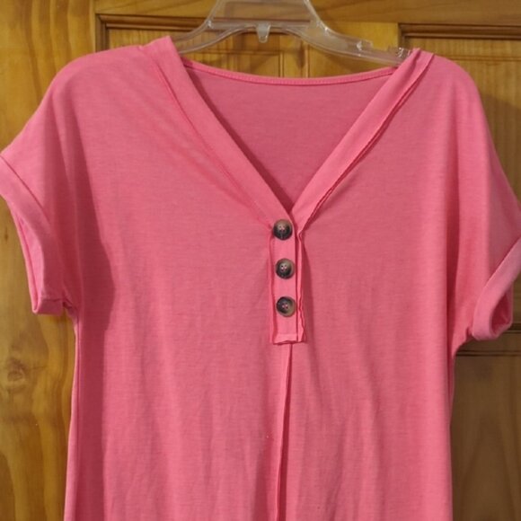 SHEIN Coral Short Sleeve Top - Picture 2 of 4